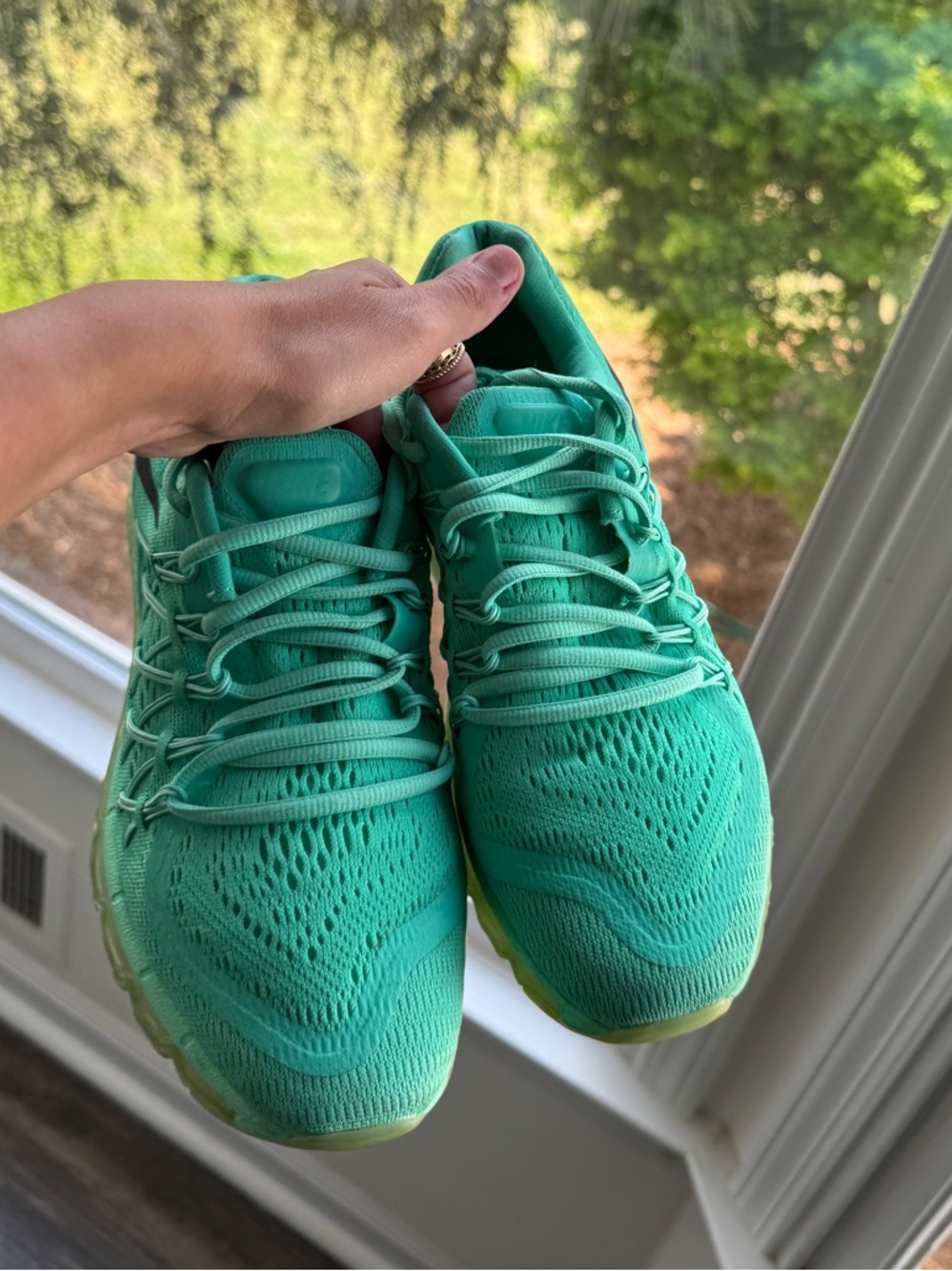 Nike Womans Air Max Hyper Punch (698903-303) Green Running Shoes Sneakers Sz-8 - Picture 3 of 5